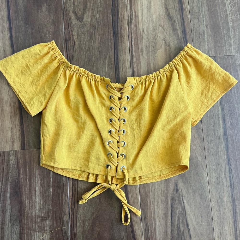 Cute Yellow Cropped Shirt